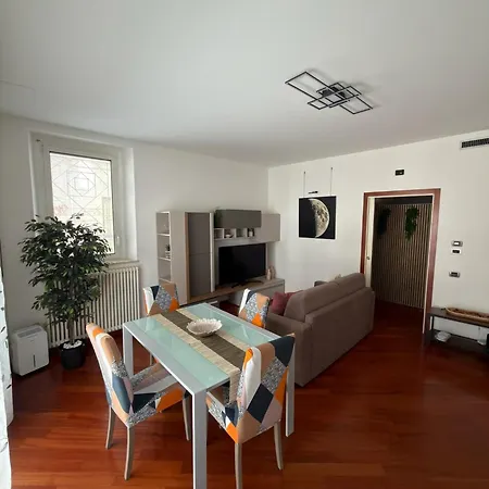 Maison70, Apartament Pesaro